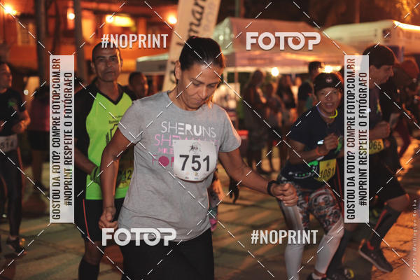 Buy your photos of the eventCircuito Night Run Lagos 2019 - Bzios on Fotop