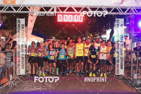 Buy your photos of the eventCircuito Night Run Lagos 2019 - Bzios on Fotop