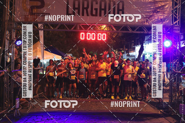 Buy your photos of the eventCircuito Night Run Lagos 2019 - Bzios on Fotop