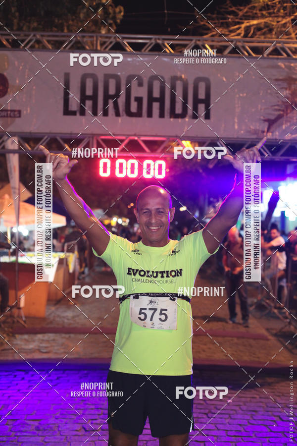 Buy your photos of the eventCircuito Night Run Lagos 2019 - Bzios on Fotop
