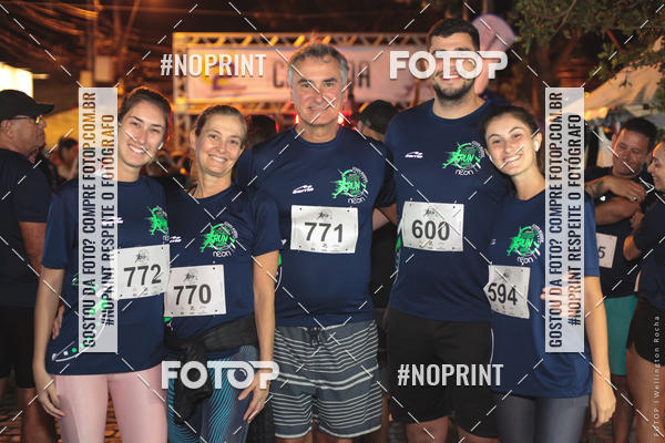 Buy your photos of the eventCircuito Night Run Lagos 2019 - Bzios on Fotop