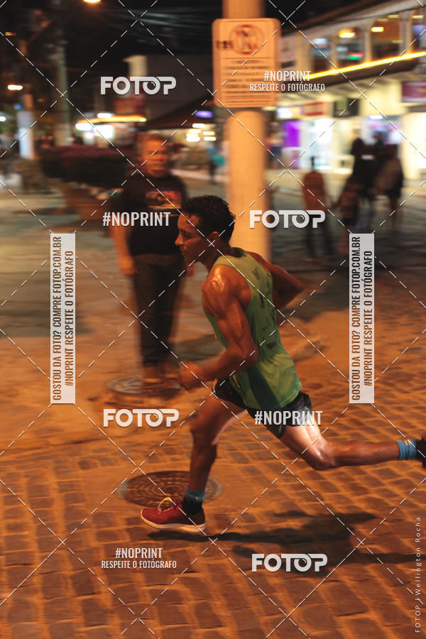 Buy your photos of the eventCircuito Night Run Lagos 2019 - Bzios on Fotop