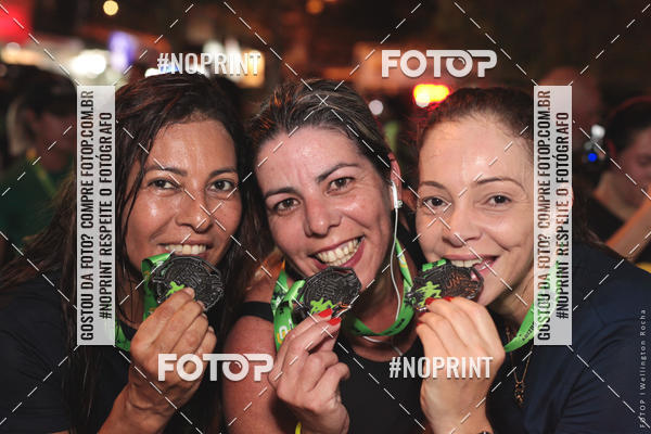 Buy your photos of the eventCircuito Night Run Lagos 2019 - Bzios on Fotop