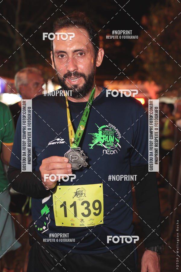 Buy your photos of the eventCircuito Night Run Lagos 2019 - Bzios on Fotop