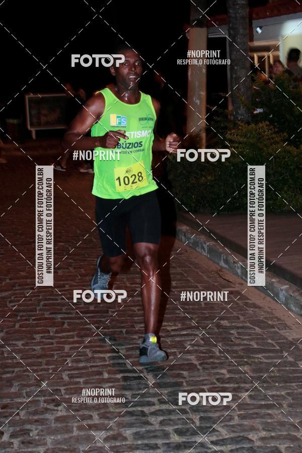 Buy your photos of the eventCircuito Night Run Lagos 2019 - Bzios on Fotop
