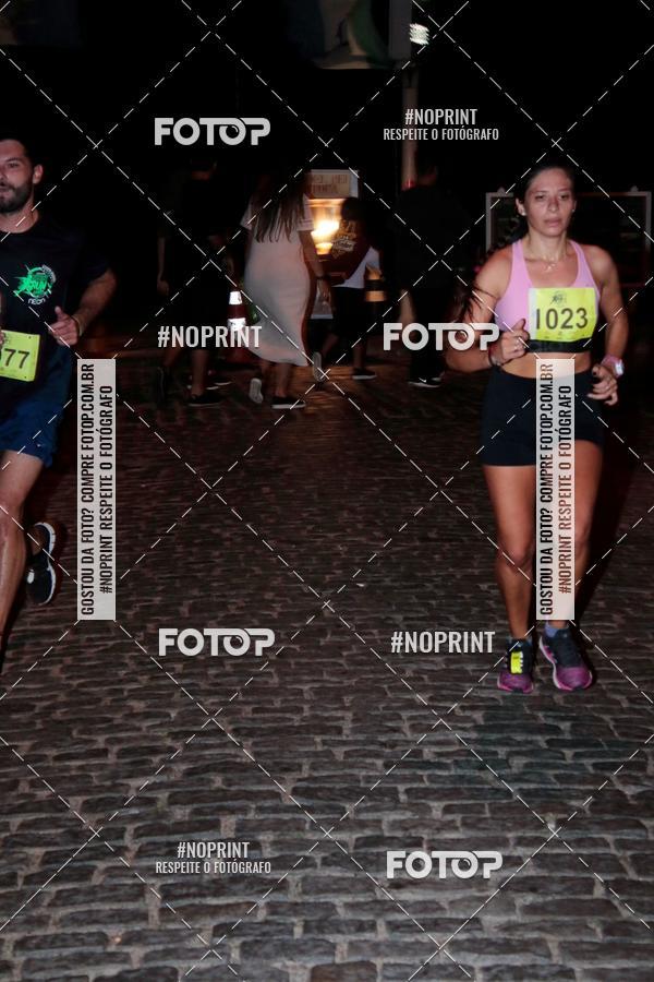 Buy your photos of the eventCircuito Night Run Lagos 2019 - Bzios on Fotop