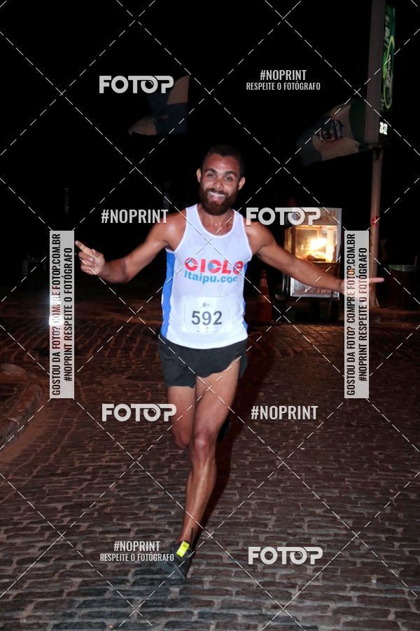 Buy your photos of the eventCircuito Night Run Lagos 2019 - Bzios on Fotop