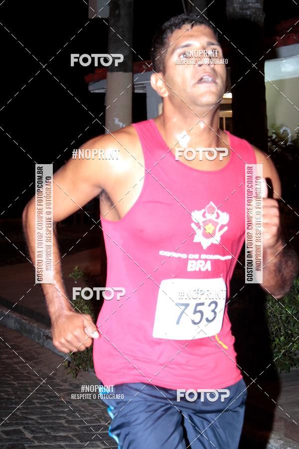 Buy your photos of the eventCircuito Night Run Lagos 2019 - Bzios on Fotop