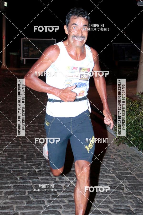 Buy your photos of the eventCircuito Night Run Lagos 2019 - Bzios on Fotop