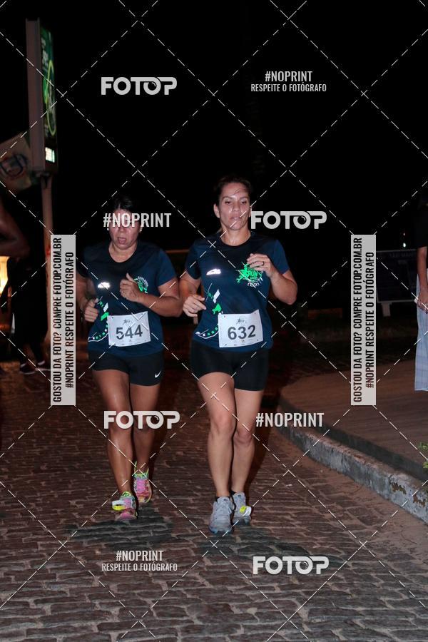 Buy your photos of the eventCircuito Night Run Lagos 2019 - Bzios on Fotop