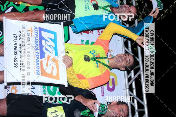 Buy your photos of the eventCircuito Night Run Lagos 2019 - Bzios on Fotop