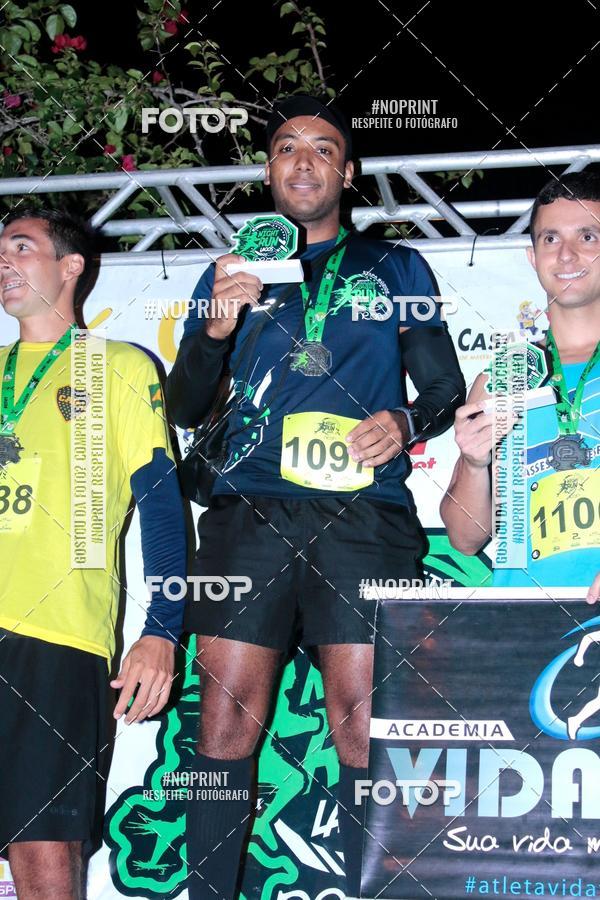 Buy your photos of the eventCircuito Night Run Lagos 2019 - Bzios on Fotop