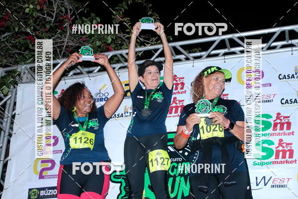 Buy your photos of the eventCircuito Night Run Lagos 2019 - Bzios on Fotop