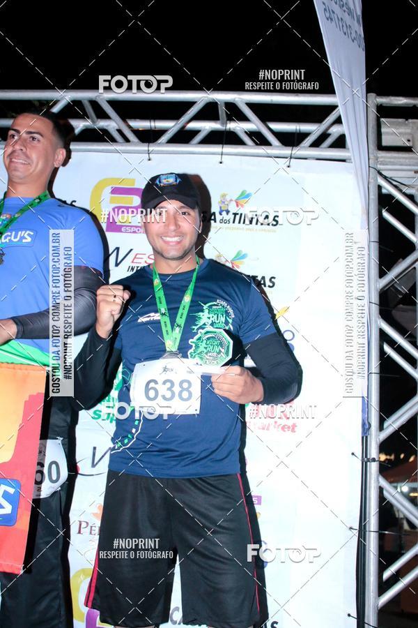 Buy your photos of the eventCircuito Night Run Lagos 2019 - Bzios on Fotop
