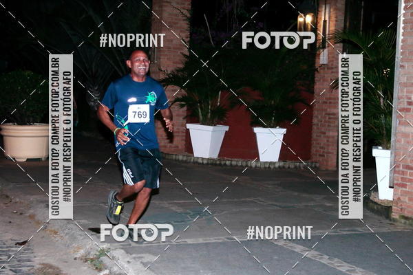 Buy your photos of the eventCircuito Night Run Lagos 2019 - Bzios on Fotop