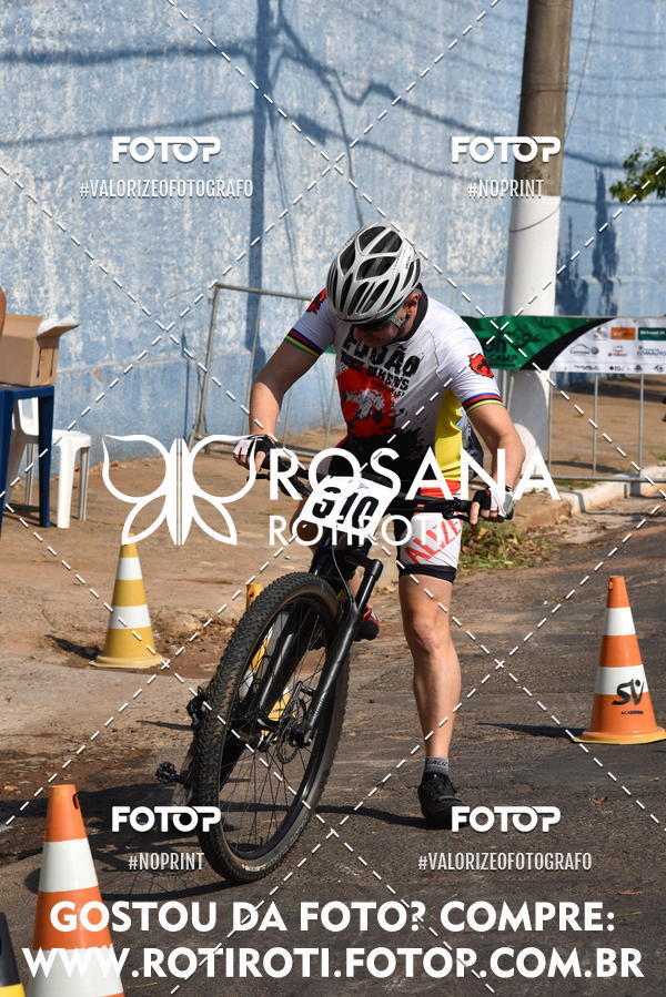 Buy your photos of the eventTriathlon Yara 2019 on Fotop