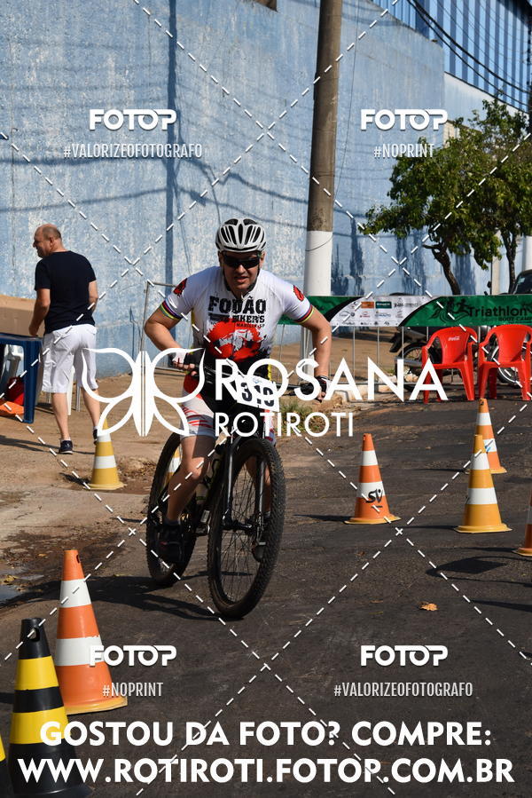 Buy your photos of the eventTriathlon Yara 2019 on Fotop