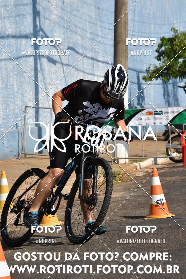 Buy your photos of the eventTriathlon Yara 2019 on Fotop