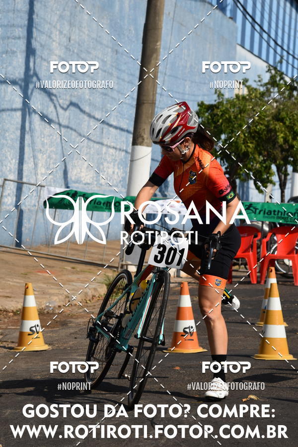 Buy your photos of the eventTriathlon Yara 2019 on Fotop