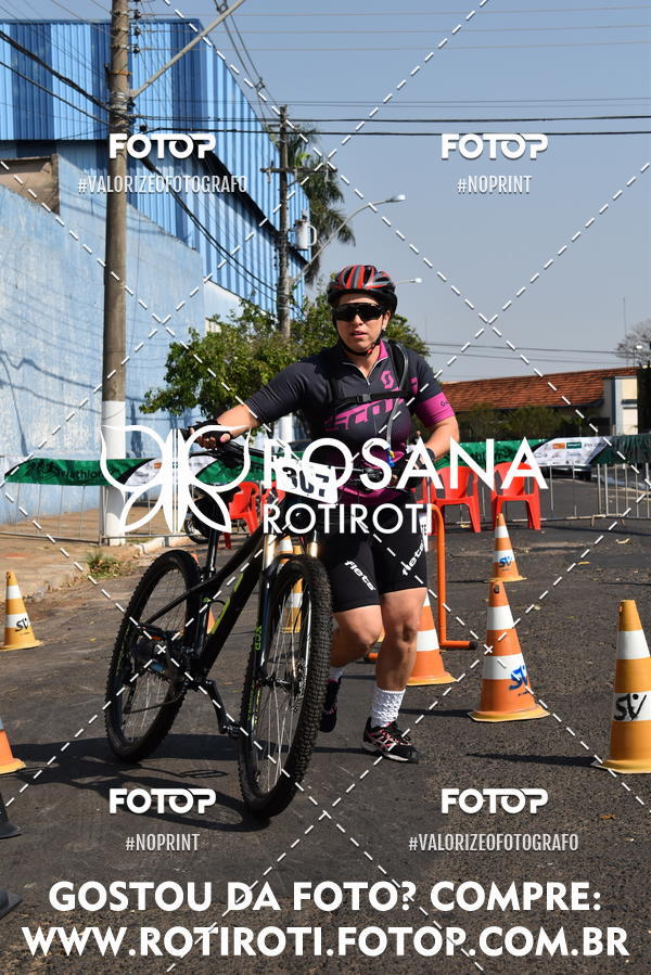 Buy your photos of the eventTriathlon Yara 2019 on Fotop