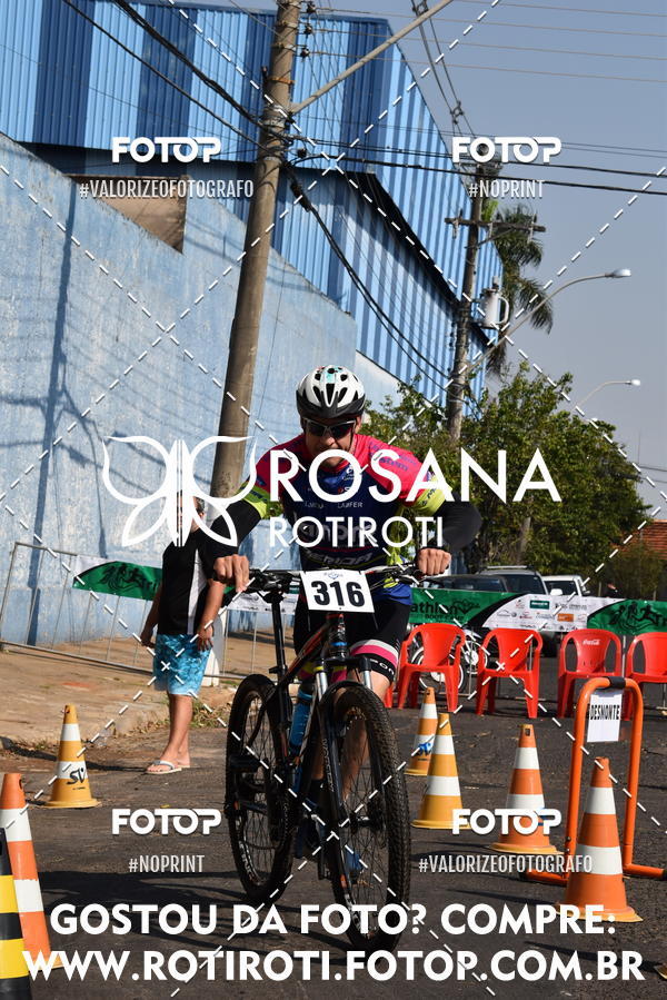 Buy your photos of the eventTriathlon Yara 2019 on Fotop