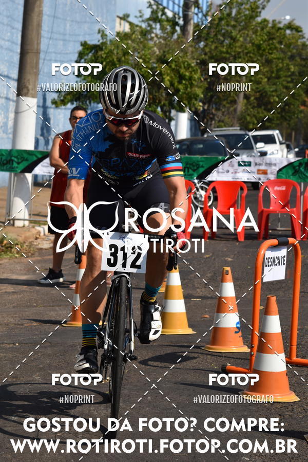 Buy your photos of the eventTriathlon Yara 2019 on Fotop