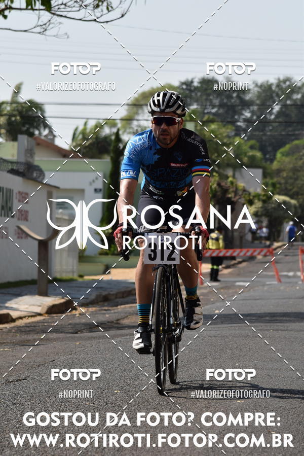 Buy your photos of the eventTriathlon Yara 2019 on Fotop
