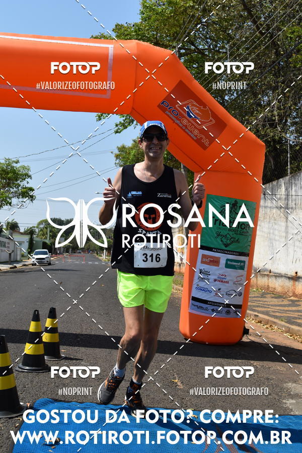 Buy your photos of the eventTriathlon Yara 2019 on Fotop