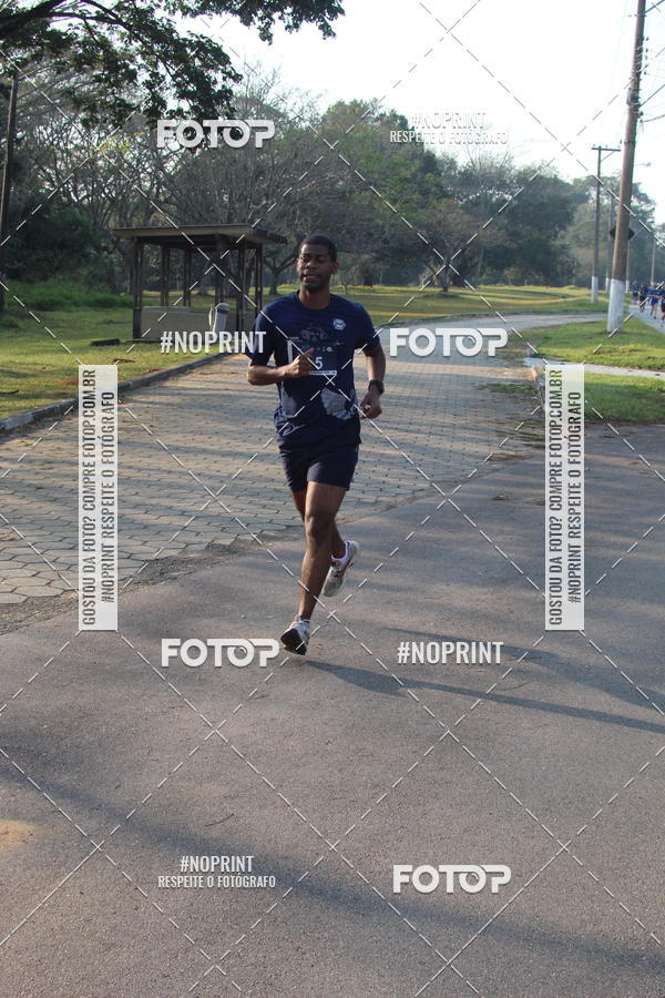 Achetez vos photos de l'vnementCORRIDA SANTOS DUMONT DCTA sur Fotop