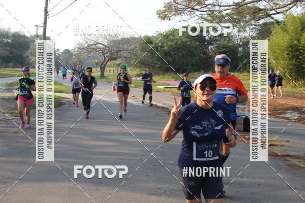 Achetez vos photos de l'vnementCORRIDA SANTOS DUMONT DCTA sur Fotop