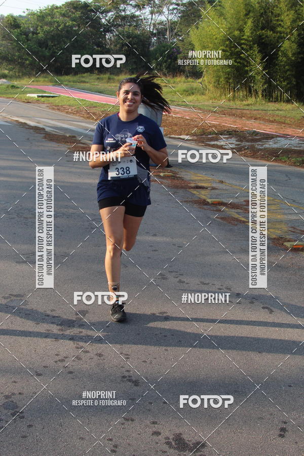 Achetez vos photos de l'vnementCORRIDA SANTOS DUMONT DCTA sur Fotop