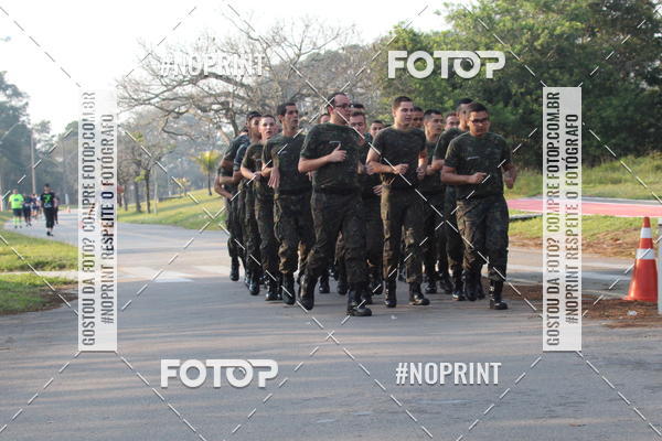 Compre as suas fotos do eventoCORRIDA SANTOS DUMONT DCTA no Fotop