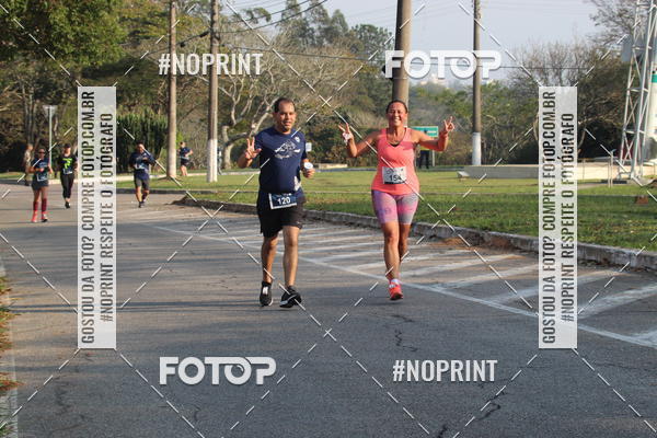 Achetez vos photos de l'vnementCORRIDA SANTOS DUMONT DCTA sur Fotop