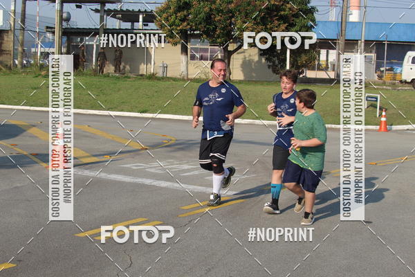 Achetez vos photos de l'vnementCORRIDA SANTOS DUMONT DCTA sur Fotop