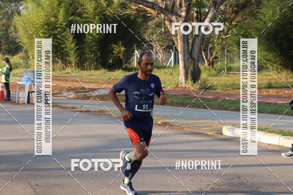 Achetez vos photos de l'vnementCORRIDA SANTOS DUMONT DCTA sur Fotop