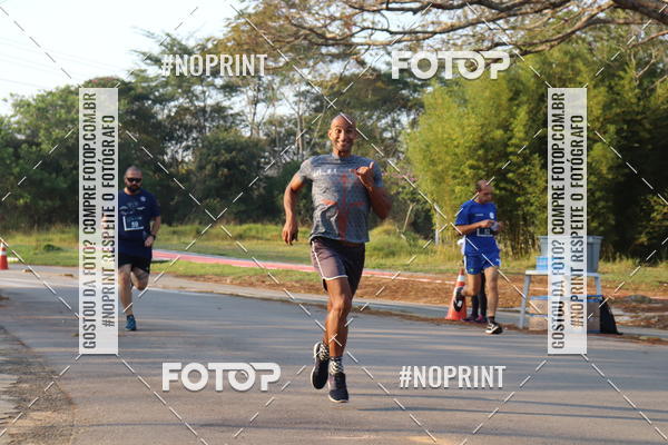 Achetez vos photos de l'vnementCORRIDA SANTOS DUMONT DCTA sur Fotop