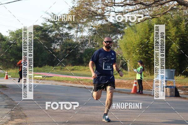 Achetez vos photos de l'vnementCORRIDA SANTOS DUMONT DCTA sur Fotop