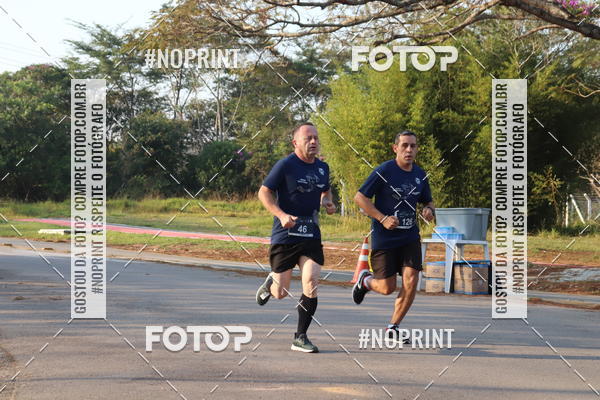 Achetez vos photos de l'vnementCORRIDA SANTOS DUMONT DCTA sur Fotop