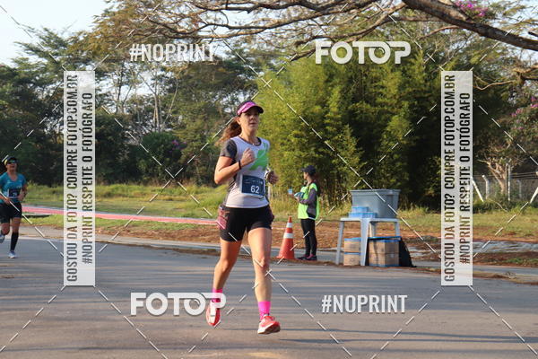 Achetez vos photos de l'vnementCORRIDA SANTOS DUMONT DCTA sur Fotop