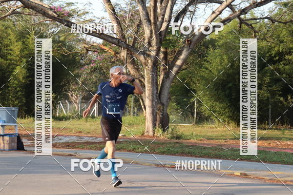 Achetez vos photos de l'vnementCORRIDA SANTOS DUMONT DCTA sur Fotop