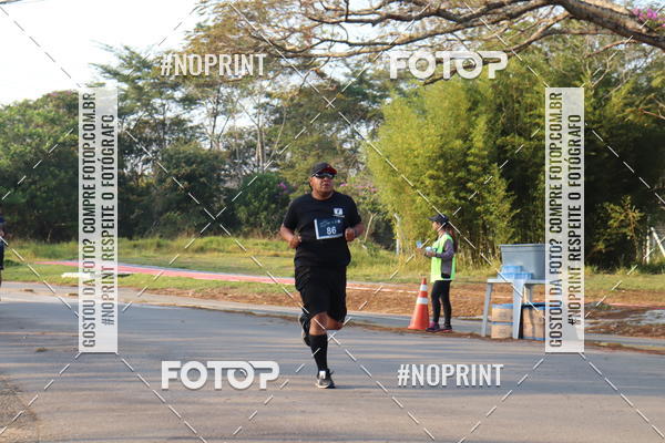 Achetez vos photos de l'vnementCORRIDA SANTOS DUMONT DCTA sur Fotop