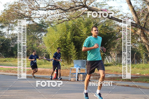 Achetez vos photos de l'vnementCORRIDA SANTOS DUMONT DCTA sur Fotop