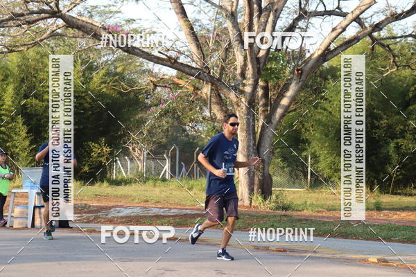 Achetez vos photos de l'vnementCORRIDA SANTOS DUMONT DCTA sur Fotop