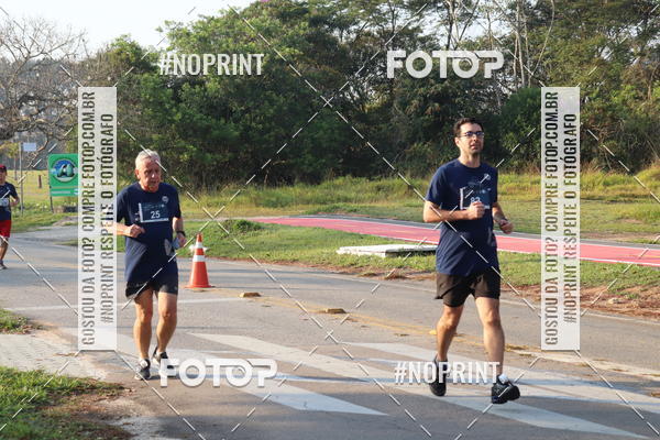 Achetez vos photos de l'vnementCORRIDA SANTOS DUMONT DCTA sur Fotop