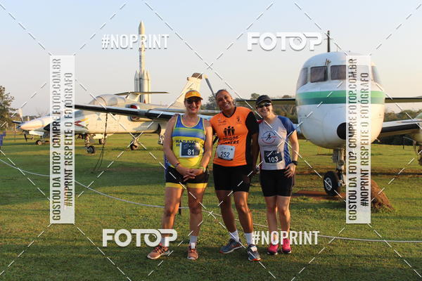 Compra tus fotos del eventoCORRIDA SANTOS DUMONT DCTA En Fotop