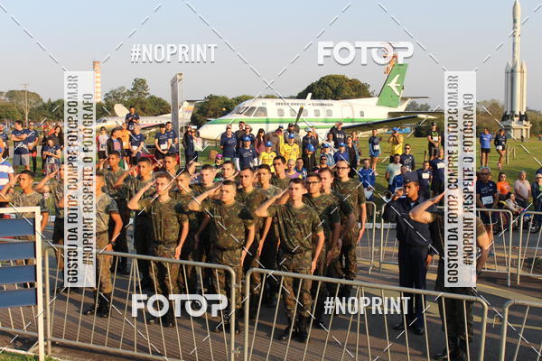 Compra tus fotos del eventoCORRIDA SANTOS DUMONT DCTA En Fotop