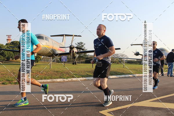 Compra tus fotos del eventoCORRIDA SANTOS DUMONT DCTA En Fotop