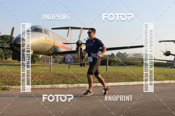 Achetez vos photos de l'vnementCORRIDA SANTOS DUMONT DCTA sur Fotop