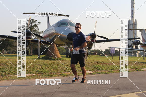 Compra tus fotos del eventoCORRIDA SANTOS DUMONT DCTA En Fotop
