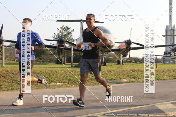 Compra tus fotos del eventoCORRIDA SANTOS DUMONT DCTA En Fotop